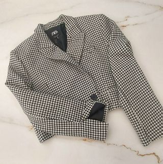Americana corta Zara