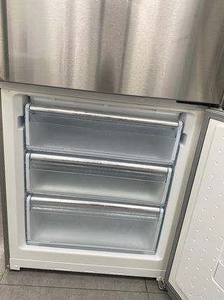 Bosch nevera inox A+ 201x70cm con garantia