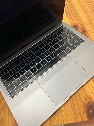 MacBook Air 13” A1932 Plata en perfecto estado
