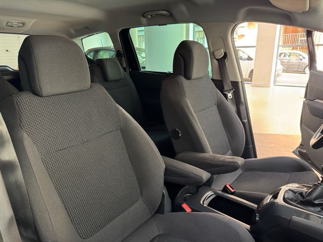 Peugeot 5008 diesel 2015 ETIQUETA C