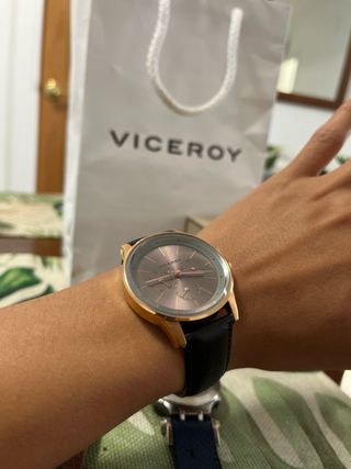 Reloj Viceroy Dorado Original CORREA NEGRA 