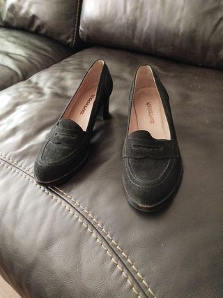 Zapatos Vogue Mocasín Tacón Negro