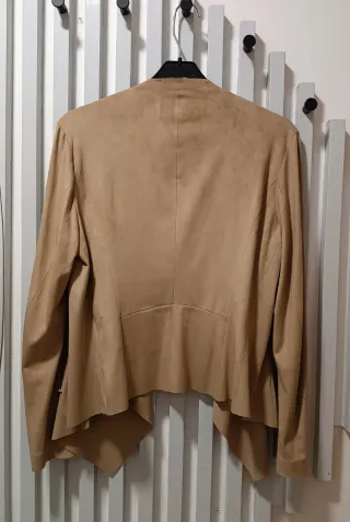 Blazer de Antelina de Zara, color camel M