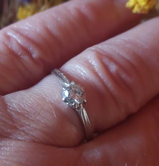 Anillo compromiso vintage oro blanco