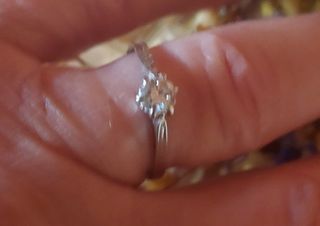 Anillo compromiso vintage oro blanco