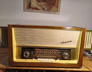 Radio Telefunken Opus 9 Restaurada