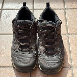 Scarpe trekking Decathlon grigie