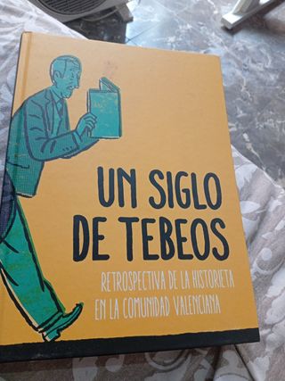 Un siglo de tebeos