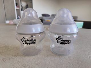 2 Biberones Tommee Tippee