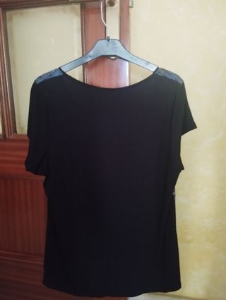 Blusa sin mangas estampada