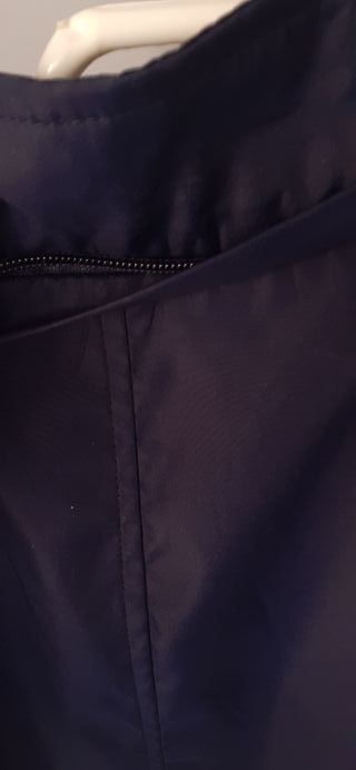 Chaqueta de mujer con capucha