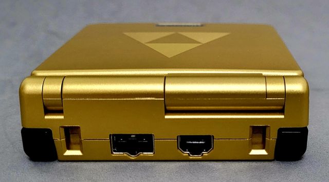 Edizione con cappuccio per Game Boy Advance SP Zelda Minish