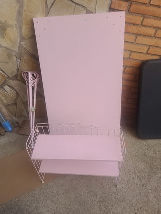 Mesa auxiliar rosa metal  