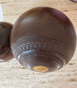 Bolas de madera maciza antiguas inglesas