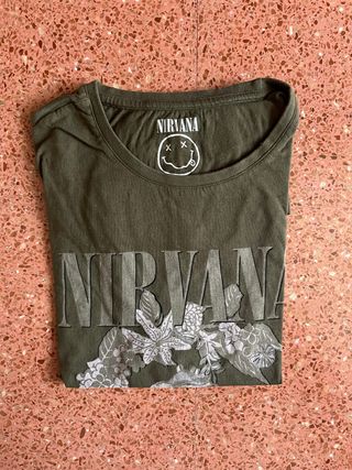 Camiseta Nirvana Verde Oliva
