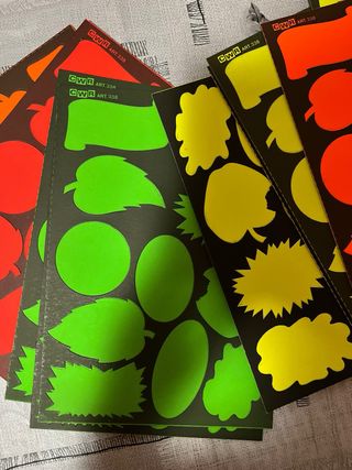 Cartellini fluorescenti nuovi