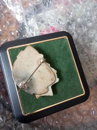 Antiguo broche años 20 mujer con turbante