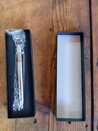 Bolígrafo de acero inoxidable para exteriores