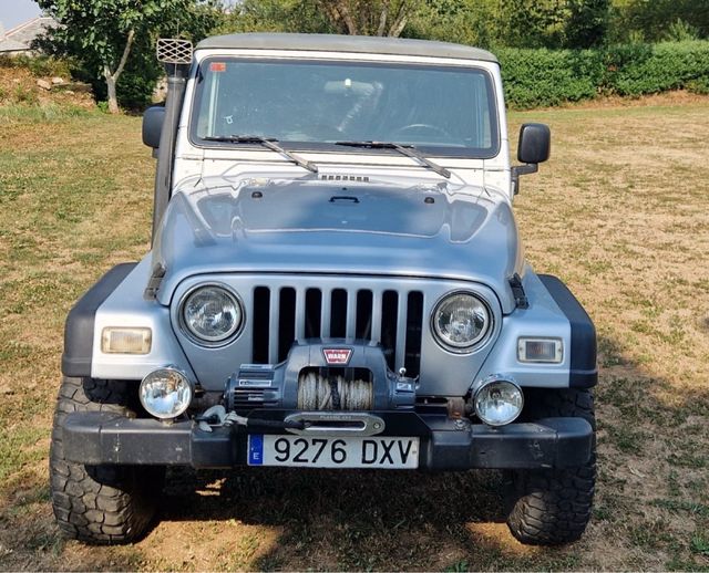Jeep Wrangler sport  Solo 102.587 kms
