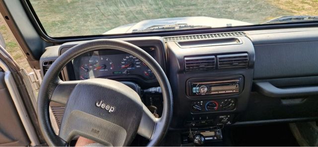 Jeep Wrangler sport  Solo 102.587 kms