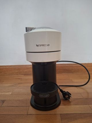 Cafetera Nespresso Vertuo Next Gris