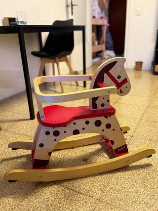 Caballito de madera Janod
