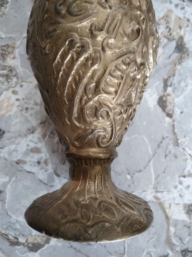 Vasi antichi decorati (2 unità)