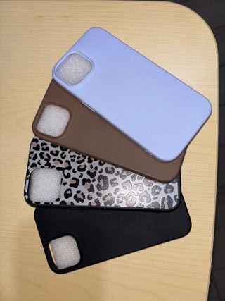 Cover iPhone 15 Marrone