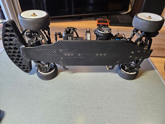 Coche RC ARC SIN ELECTRONICA SERVO SI