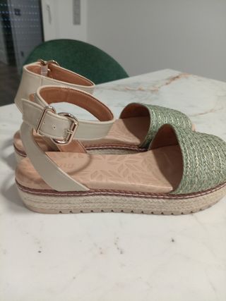 Sandalias Menorquinas verde agua 