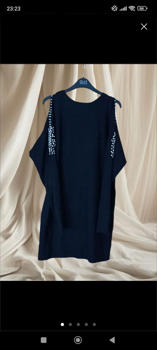 Vestido negro Quiz talla S con pedrería.