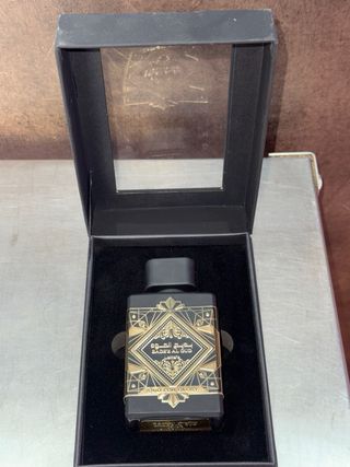 Lattafa Oud for Glory Perfume