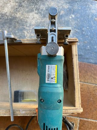 Fresadora Virutex FR192VG