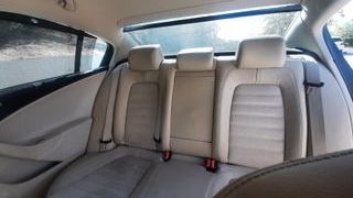 Volkswagen Passat 2010