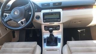 Volkswagen Passat 2010