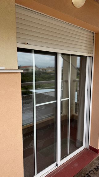 Ventanas de aluminio con persiana