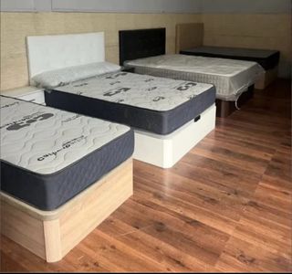 Cama matrimonial NUEVAS Y ELEGANTES 