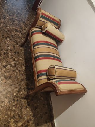 Banqueta de tela y madera