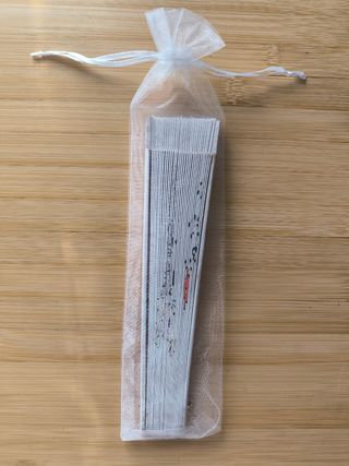 Abanico decoración, de madera pintado a mano
