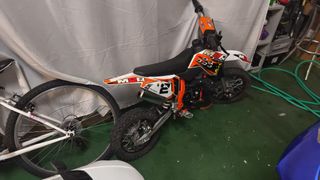 Moto Réplica KTM 50 2 Tiempos