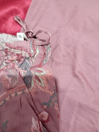 Pijama de Viscosa con Estampado Floral