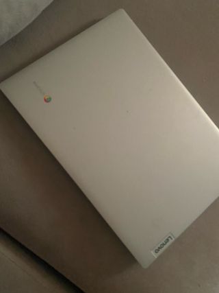 Portátil Lenovo Plata