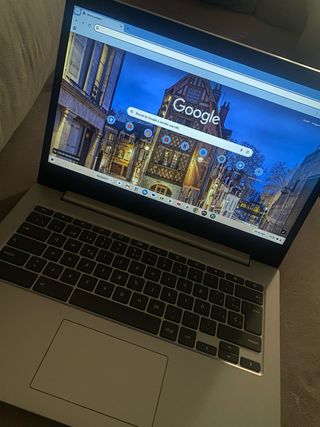 Portátil Lenovo Plata