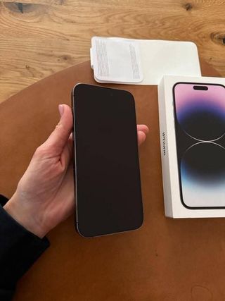 iPhone 14 Pro Max Violeta