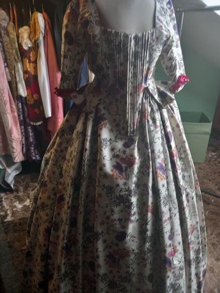 Traje Fallera Seda Talla 38