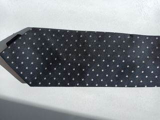 Corbata Venezia Seda Negra Lunares