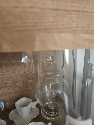 Vaso in cristallo trasparente con coperchio