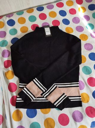 Jersey New Look negro y rosa