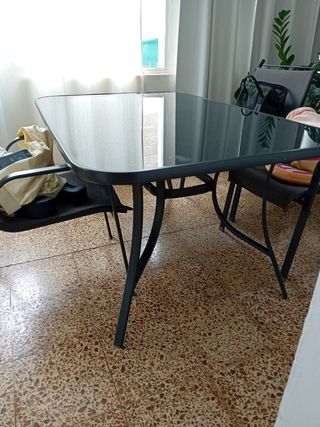 Mesa Jardín Cristal y 6 Sillas Metal