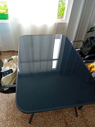 Mesa Jardín Cristal y 6 Sillas Metal